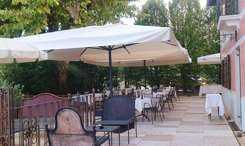 I Torretti Locazione Turistica, Ristorante, Lounge Bar Hotell Asolo Exteriör bild